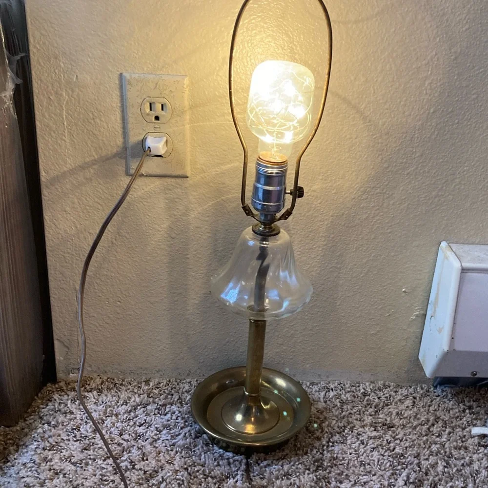 Vintage Brass Glass Spiral Hollywood Regency/Mid Century Table Lamp with Patina